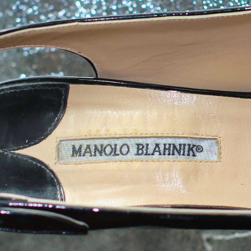 Manolo Blahnik Shiny Patent Peep Toe Slingback - Picture 6 of 8